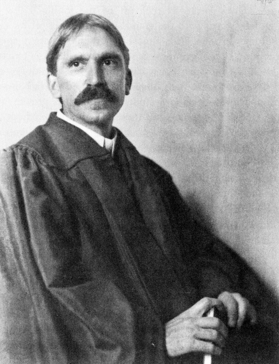 Portrait de John Dewey en 1902